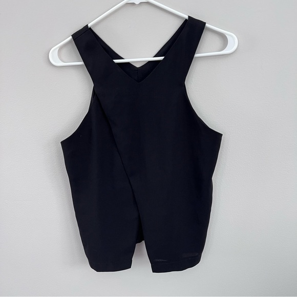 Lulus black cross back tank Medium - Picture 3 of 7